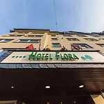 Flora Aparthotel 4*