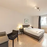 Aparthotel Flora